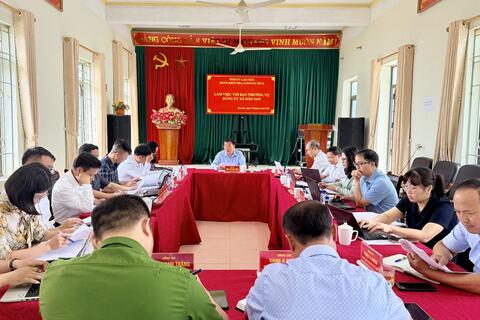 ĐOÀN KIỂM TRA, GIÁM SÁT SỐ 12 CỦA BAN THƯỜNG VỤ TỈNH ỦY LÀM VIỆC VỚI BAN THƯỜNG VỤ ĐẢNG ỦY XÃ DÀO SAN.