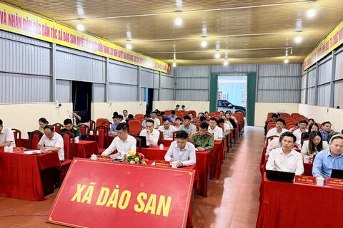XÃ DÀO SAN THAM DỰ HỘI NGHỊ HỌC TẬP, QUÁN TRIỆT VÀ TRIỂN KHAI THỰC HIỆN NGHỊ QUYẾT HỘI NGHỊ TRUNG ƯƠNG 3 KHÓA XIV