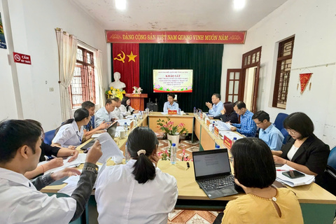 ĐOÀN ĐẠI BIỂU QUỐC HỘI TỈNH KHẢO SÁT THỰC TRẠNG HOẠT ĐỘNG TRẠM Y TẾ XÃ DÀO SAN