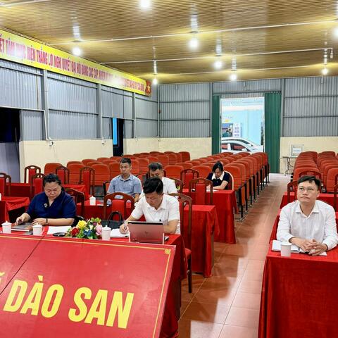 DÀO SAN DỰ HỌP TRỰC TUYẾN BAN CHỈ ĐẠO CỦA CHÍNH PHỦ VỀ XÂY DỰNG TRƯỜNG HỌC TẠI CÁC XÃ BIÊN GIỚI