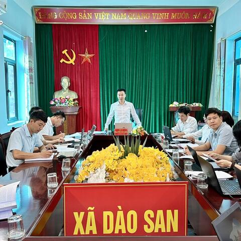 ĐOÀN KIỂM TRA CÔNG VỤ, CẢI CÁCH HÀNH CHÍNH CỦA TỈNH LÀM VIỆC VỚI XÃ DÀO SAN