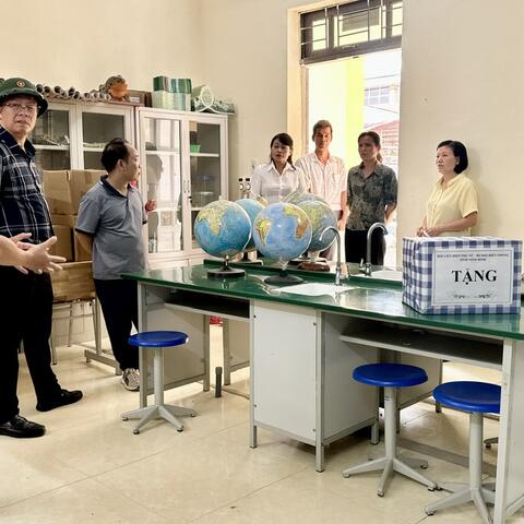 LÃNH ĐẠO XÃ DÀO SAN KIỂM TRA CÔNG TÁC CHUẨN BỊ NĂM HỌC MỚI